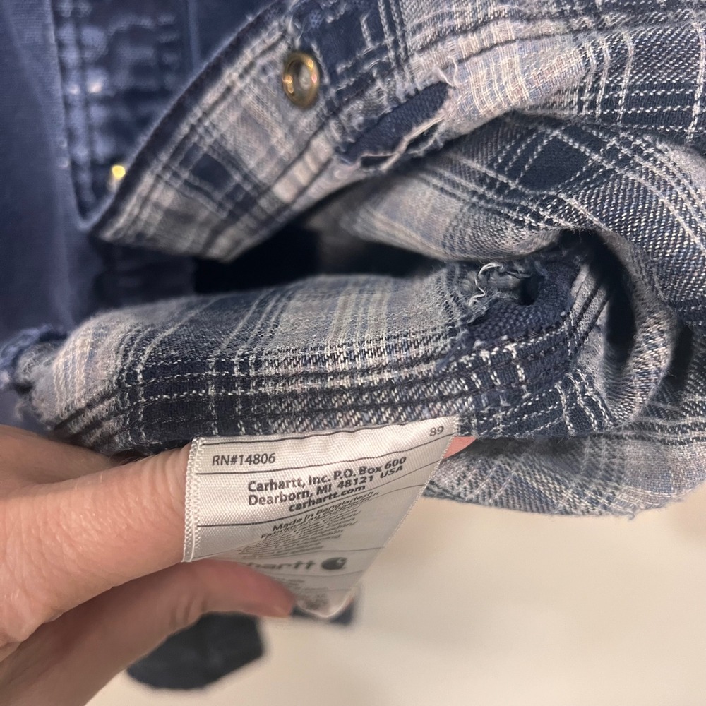 Vintage Carhartt Flannel Lined Work Shirt Jacket Navy Blue XL Distressed - Picture 13 of 13